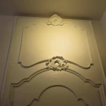 Tosuit Central Cavour Apartment *