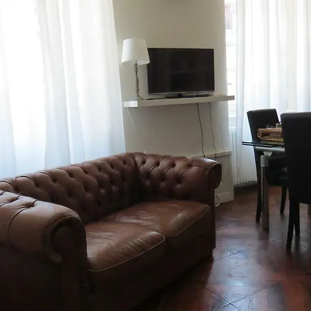 Apartment Tosuit Central Cavour Turin